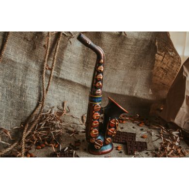 Коньяк «Саксофон» 7 лет 40% 0,5 сувенирная бутылка