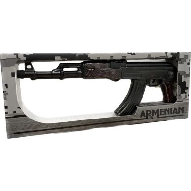 Коньяк «Автомат 47» 7 лет 40% 0,75 сувенирная бутылка